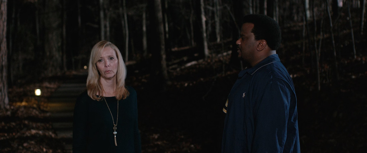 Table 19 2017 (1080p x265 10bit Tigole).mkv_snap