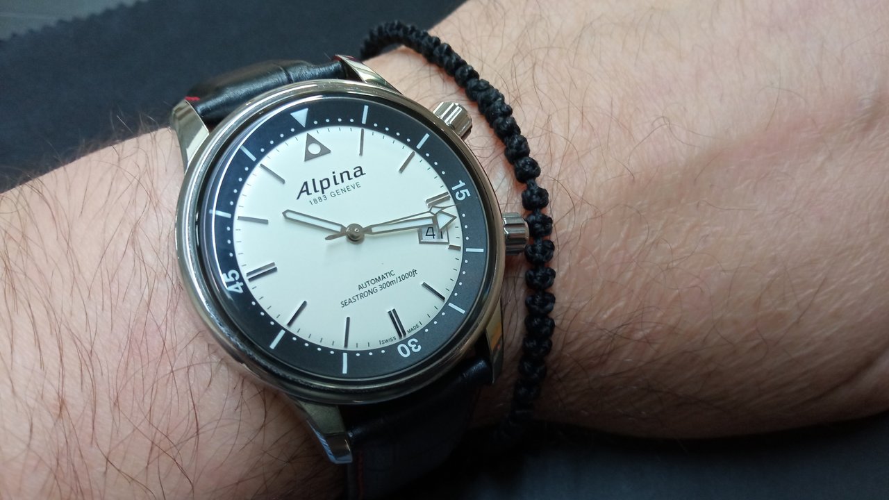 **** La montre du jour ! Vol. 42**** - Page 22 IMG-20241004-101716