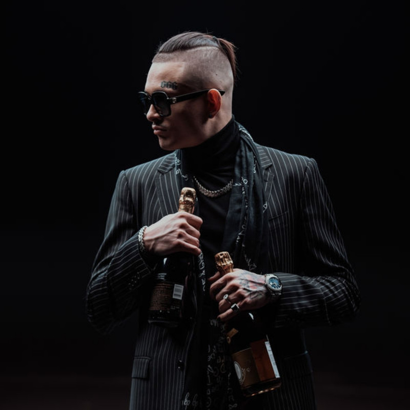 Cover of Crystal & Moët