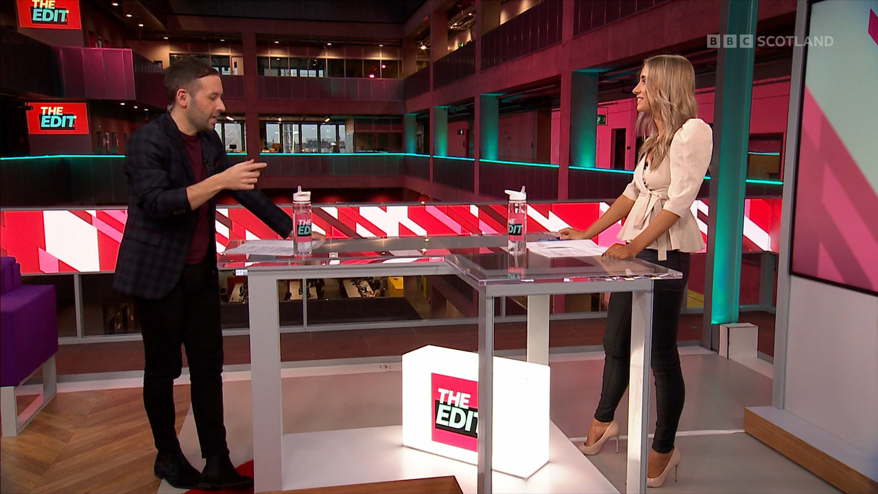 12.11 - 19.15.00 - The  Edit. Entertainment news and chat with Amy Ir....ts_snapshot_17.51.960