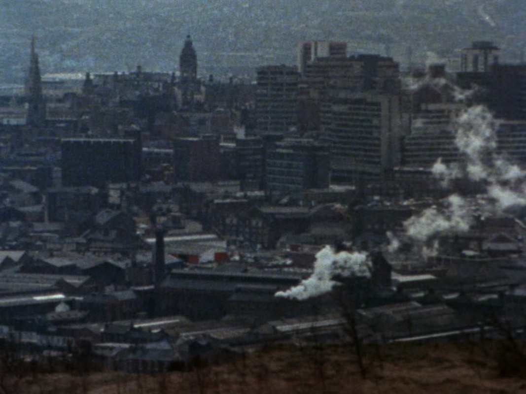 Threads (1984) ( BluRay Panda)-1