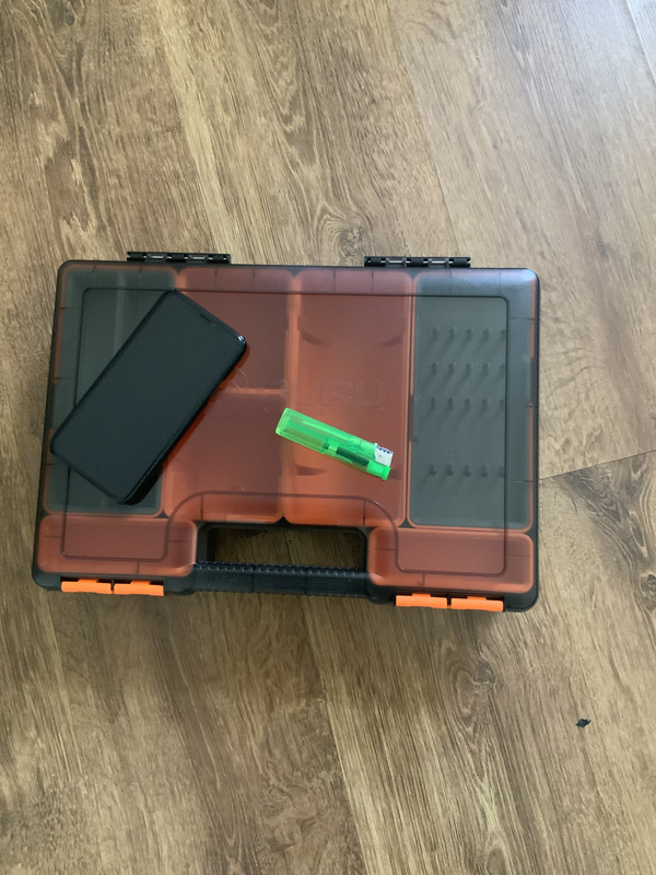 90A6F2CE-F6D0-4EB7-A4F9-354D15F48AC2