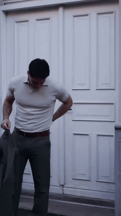 fe230171-a9f7-41f4-970b-a23cc9d3db93.gif