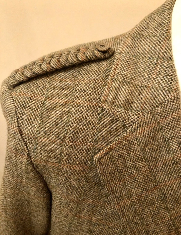 5B51470D-CB31-475E-BB30-62D0FC05CE1B