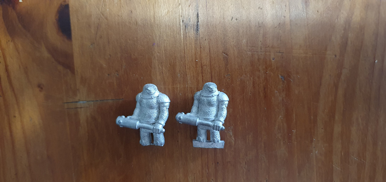 [Image: fig-primitive-alien.jpg]