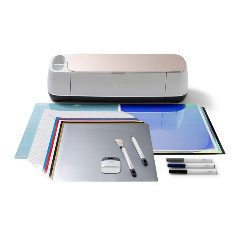 Set de herramientas y accesorios que vienen en el bundle de la Cricut Maker.