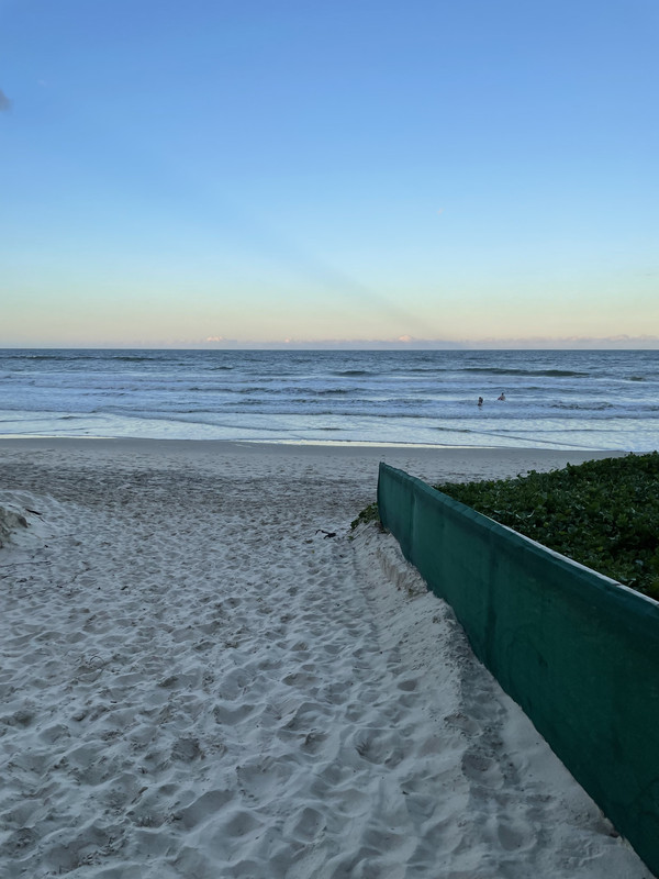 8BBC194E-A2C3-41AF-9813-4A070D0866EC