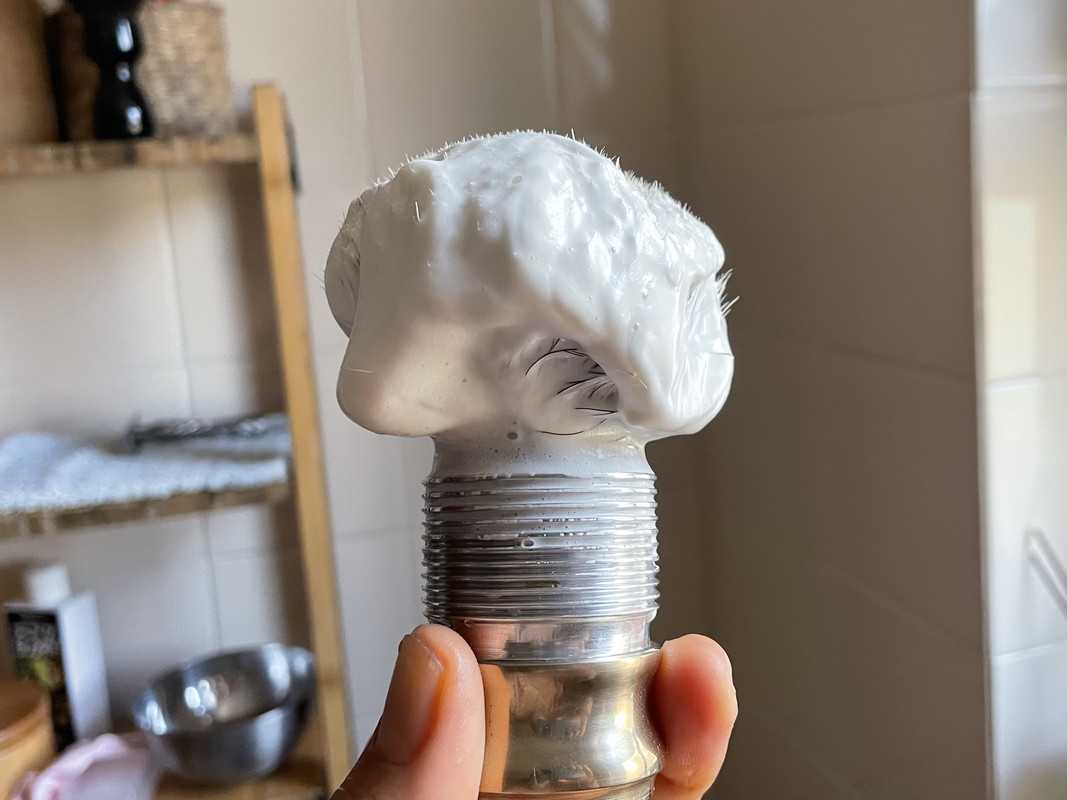 358A9A87-D6DC-4AE2-B0C3-081B5AE78975