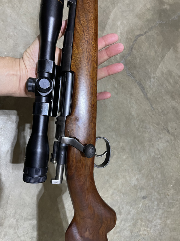 40BF9588-85FF-4E5A-8D8D-2376CAA02EB7