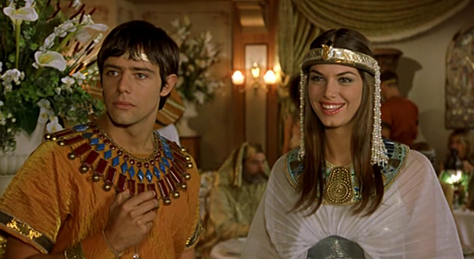 vlcsnap-2015-08-02-18h28m13s39