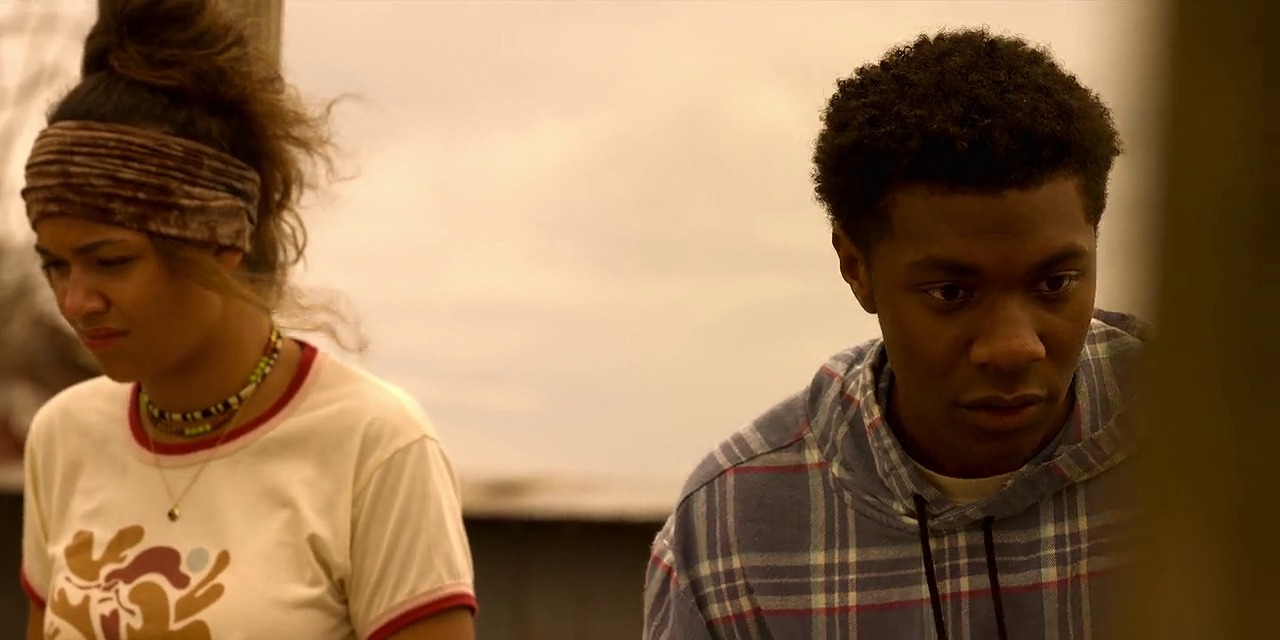 Outer Banks 2021 Season 2 Hindi + English WEB-DL 