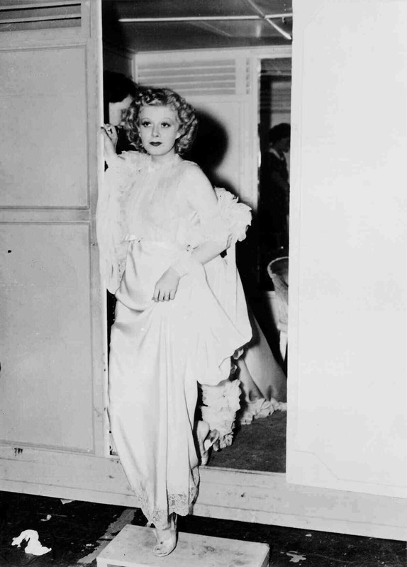 jean_harlow_f70