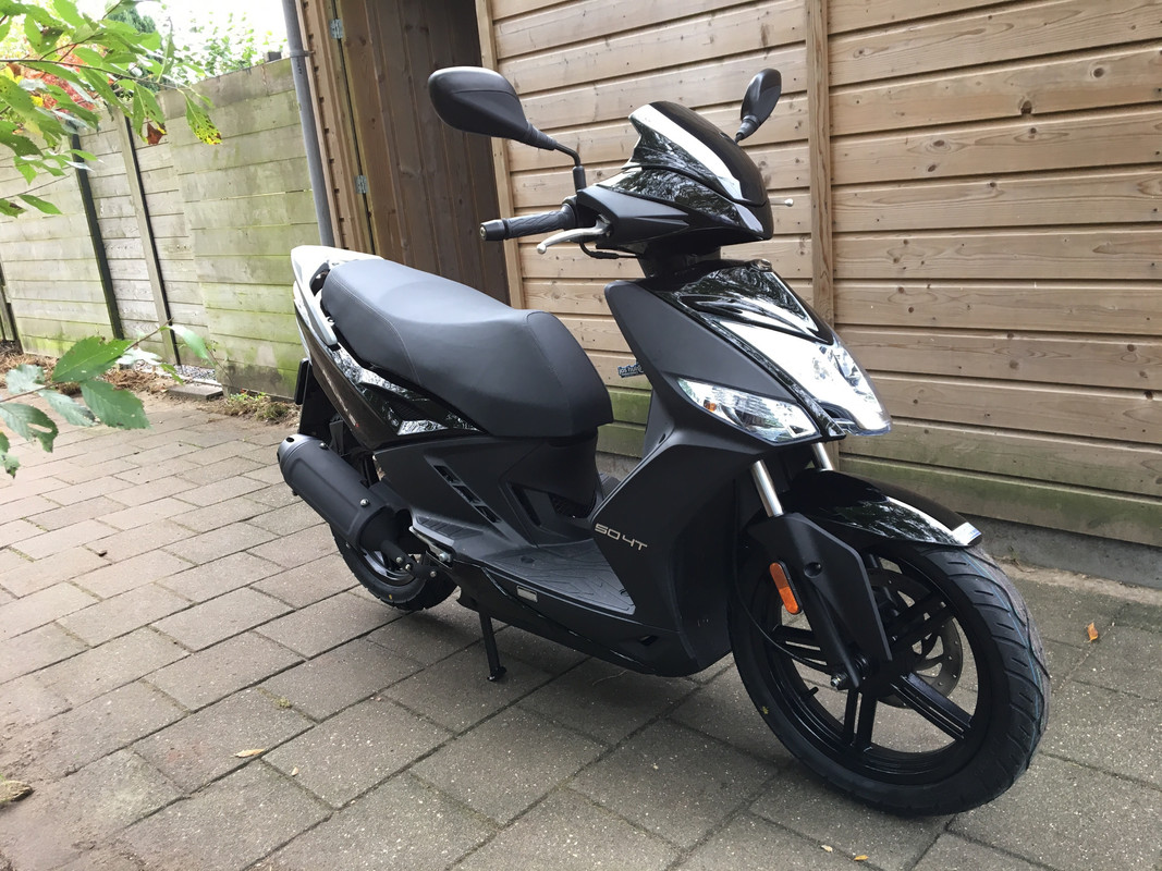 EEAC0B4D-E239-451E-9EAE-9C16CEEED626