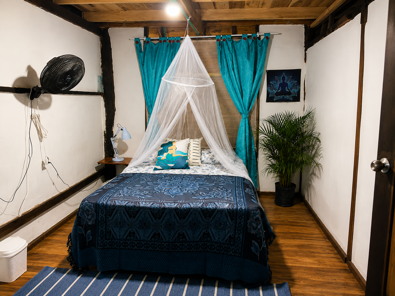 Yemaya blue queen room