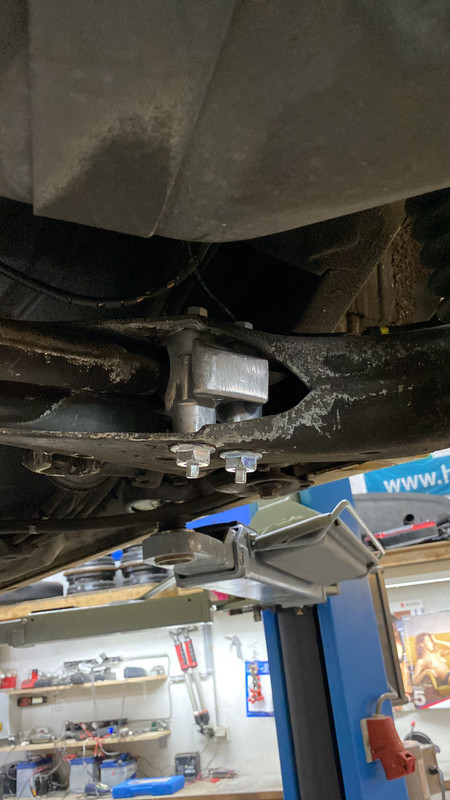 7141D330-42E8-48D0-8BD3-B1F50C2D84CA