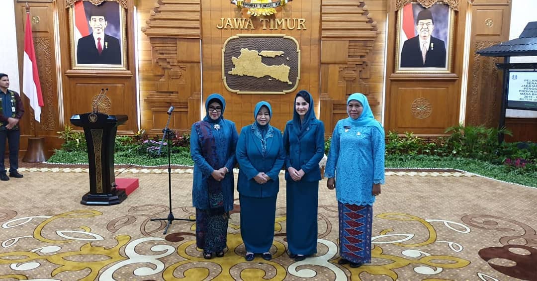7 Potret Arumi Bachsin yang kini jadi Ketua PKK Jatim, berkarisma
