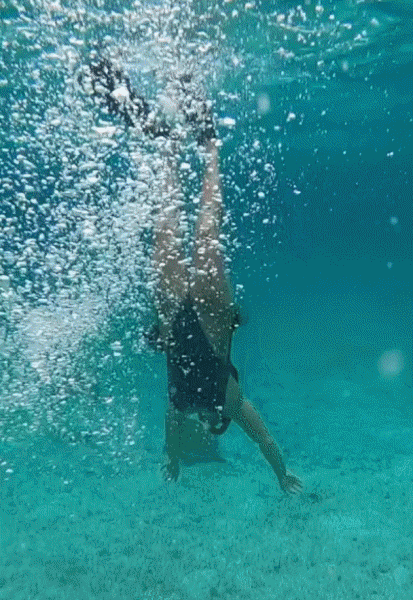 GIF-06-08-2023-20-29-38.gif