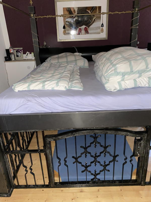 1B7495D6-40DE-4862-A339-5B7DA37C0B42