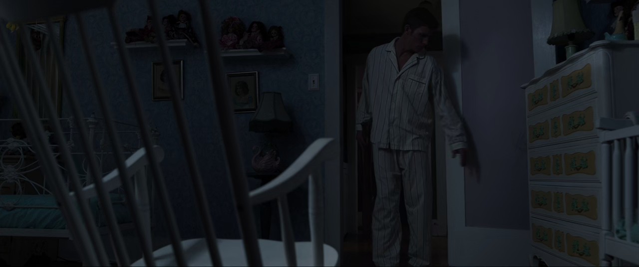 Annabelle-2014-Hindi-English-Blu-Ray-720p-HEVC-AC3-6ch-MSub-mkv-0001