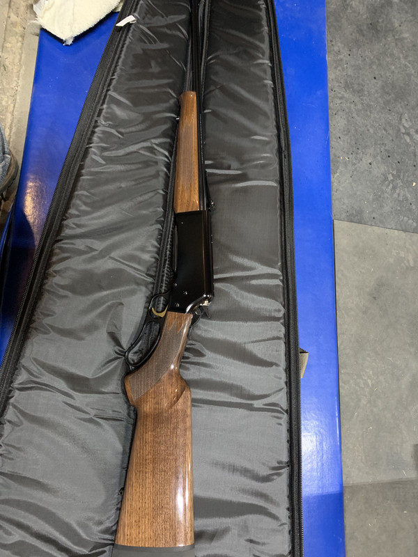 2C637805-9EC1-481C-AD19-A54F363BE99F