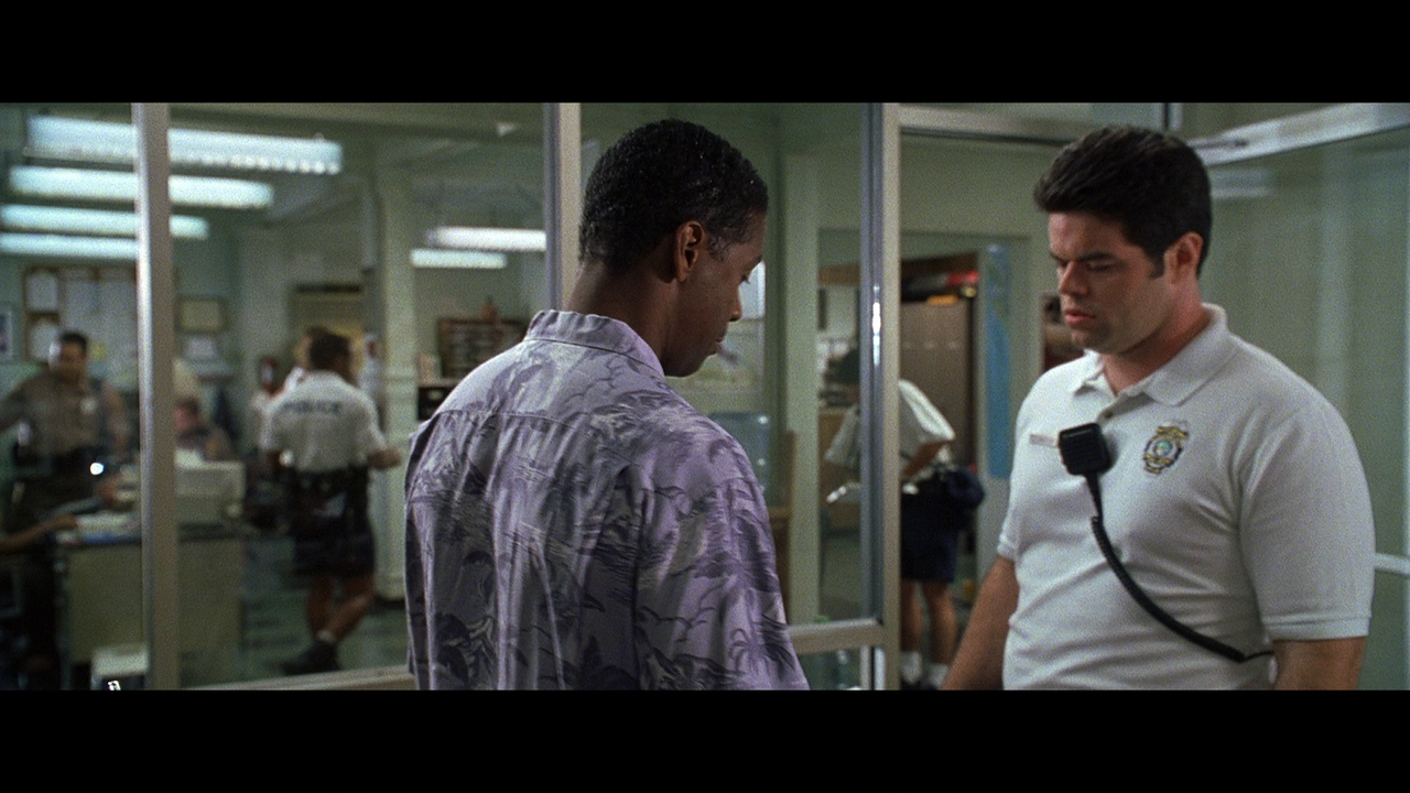 vlcsnap-2023-11-04-23h00m20s226