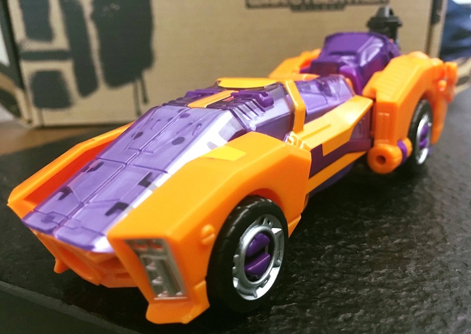 Generations-Selects-Lancer-03