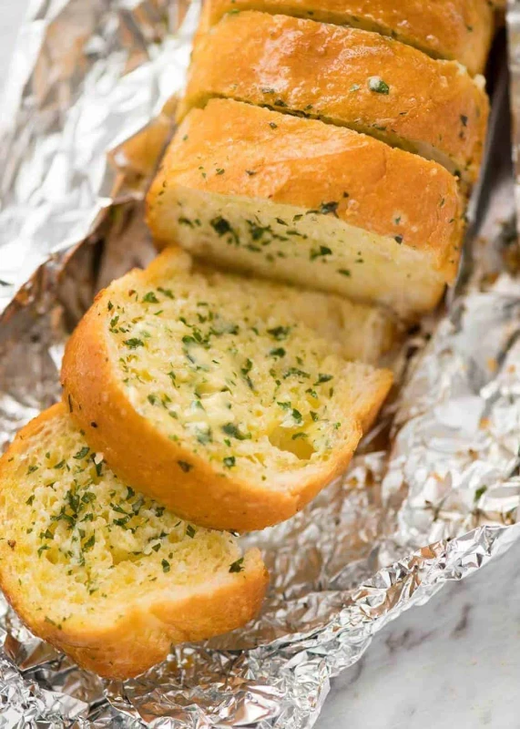 PLAIN GARLIC BREAD