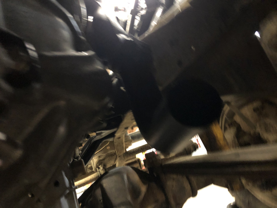 0E3824EE-59F8-47C6-9637-3890E10C0D1B