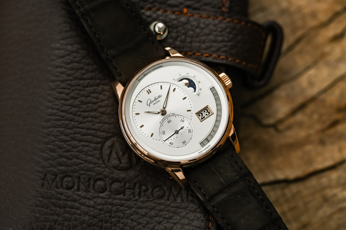 Glashutte-Original-PanoMaticCalendar-Annual-Calendar-Red-gold-version-Review-7-1536x1022