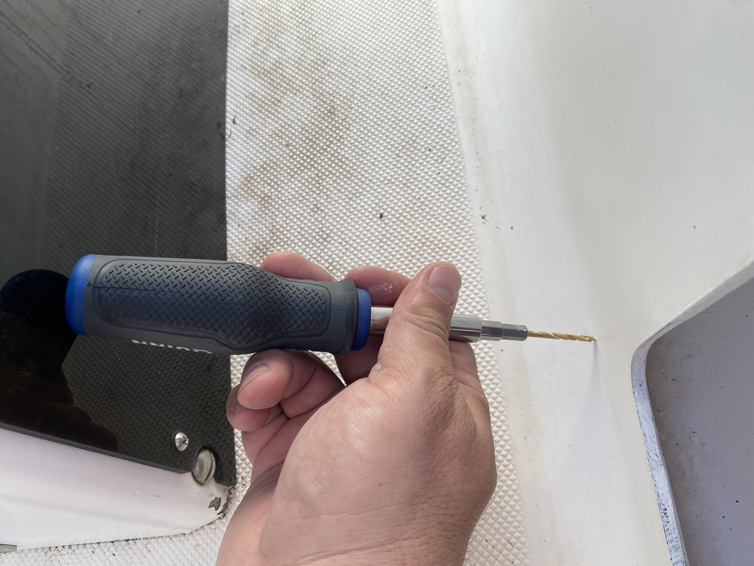 F3086CEE-BF76-414A-A527-2774EC85CA56