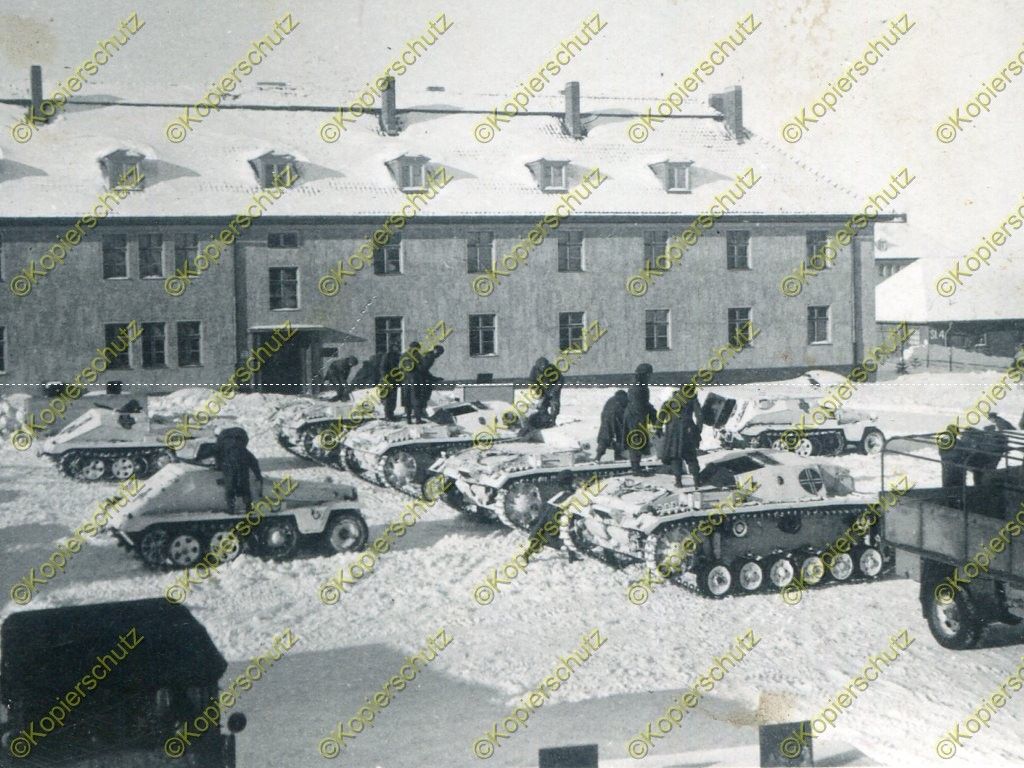 Foto, Wehrmacht, Sdkfz.252 & Sturmgeschütze, Russland