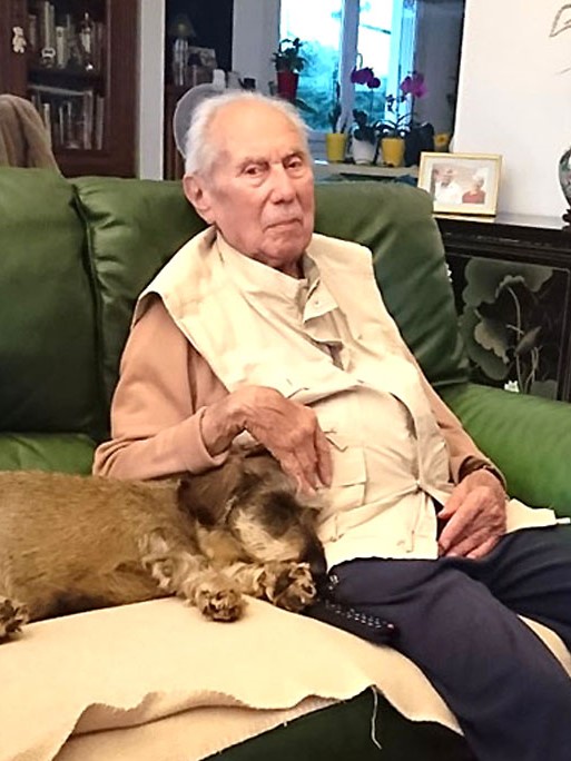 [Image: DSC-3611a.jpg]