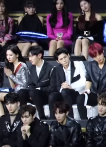 Idol lainnya saat melihat pidato emosional BTS di MAMA 2018