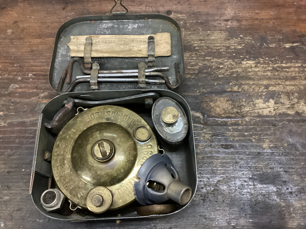 9A5074EA-E0C1-4DC5-85BB-49F99E0C6FCB