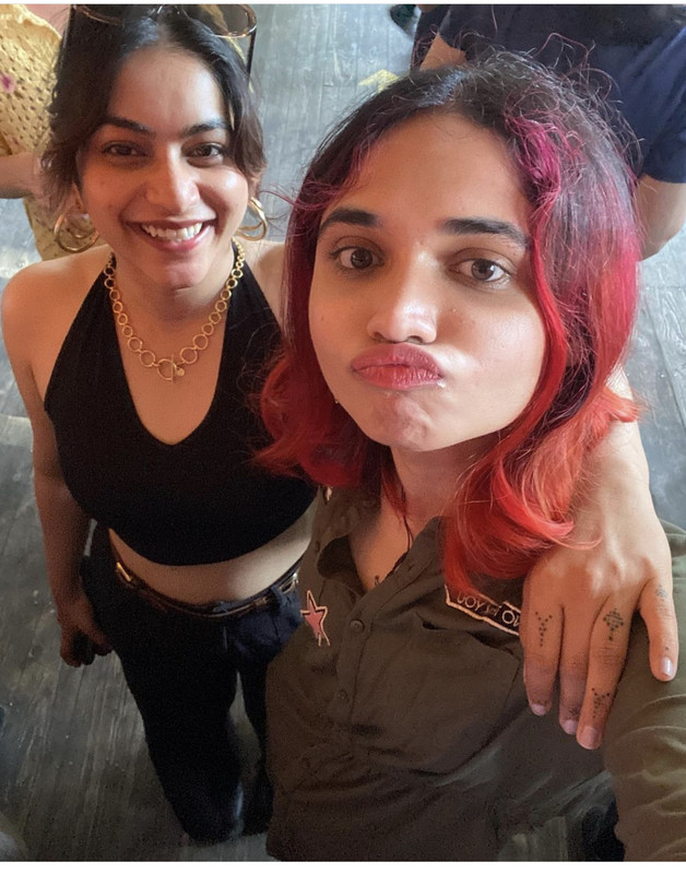 832-A131-E-0486-4-AED-AA29-AB4-F13-BDECE