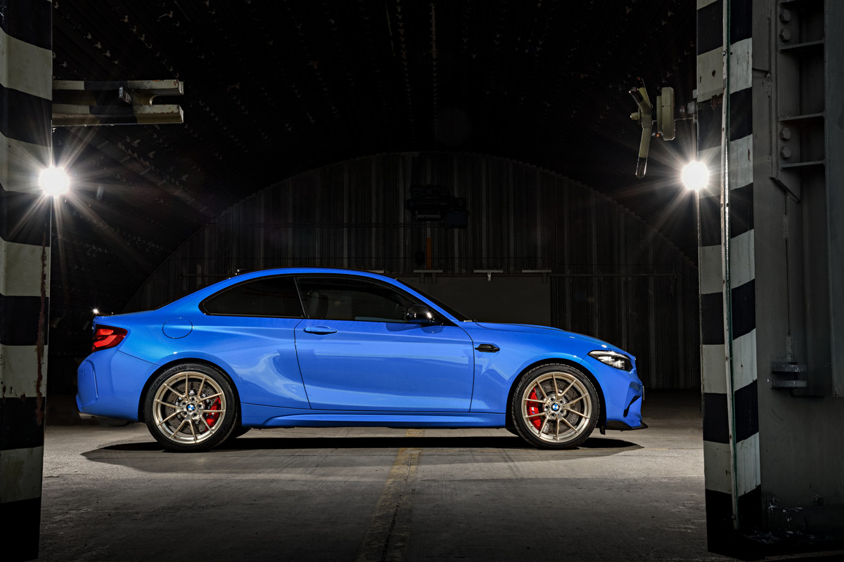 P90374177_highRes_the-all-new-bmw-m2-c