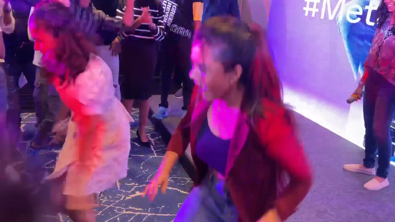 Malayali youtber jiggling boobs and navel in meta meetup mp4 snapshot