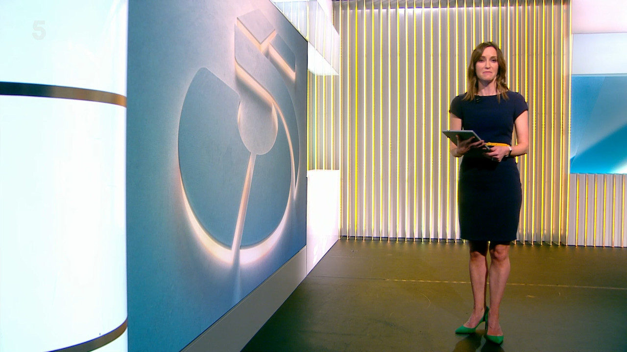 5 News at 5_20211201_17001800.ts_snapshot_00.41.32.793