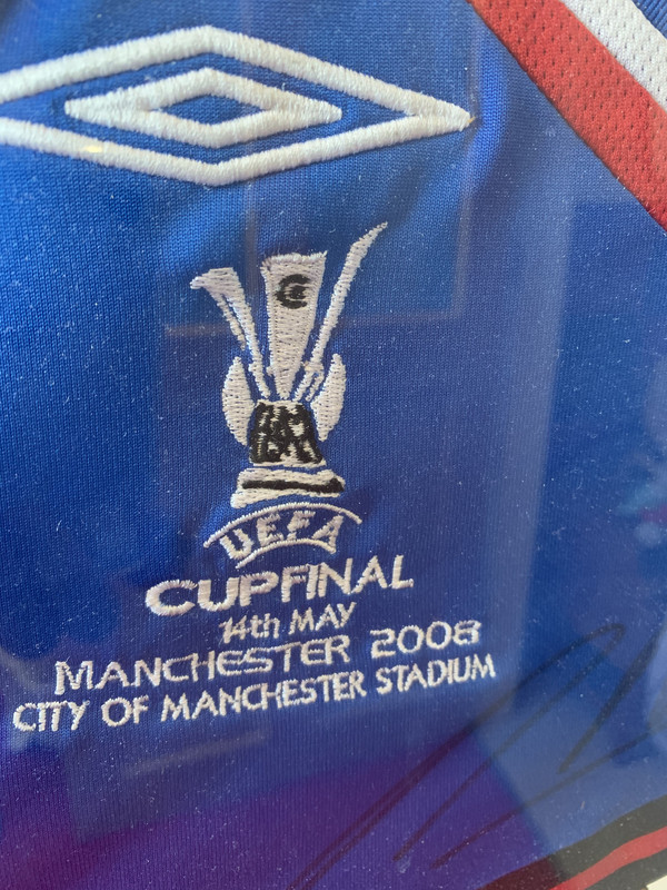 3697F116-86DD-404D-AA40-84E732DBFC2B