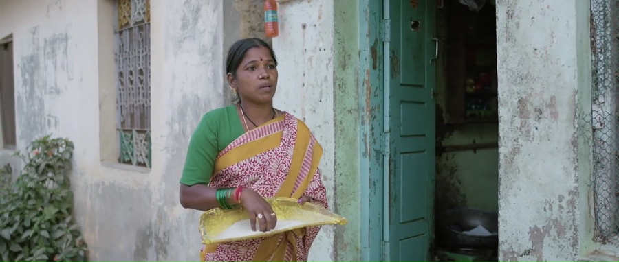 Prabuthwa Junior Kalashala 2024 WebRip [Telugu] 480p, 720p Screenshot