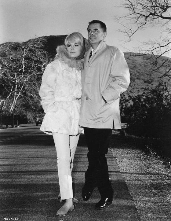 elke_sommer_mc13
