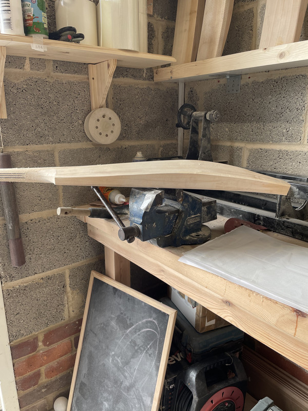 1070468D-1094-463C-A760-8577DE3F22FE