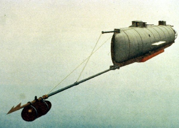 Submarine-37