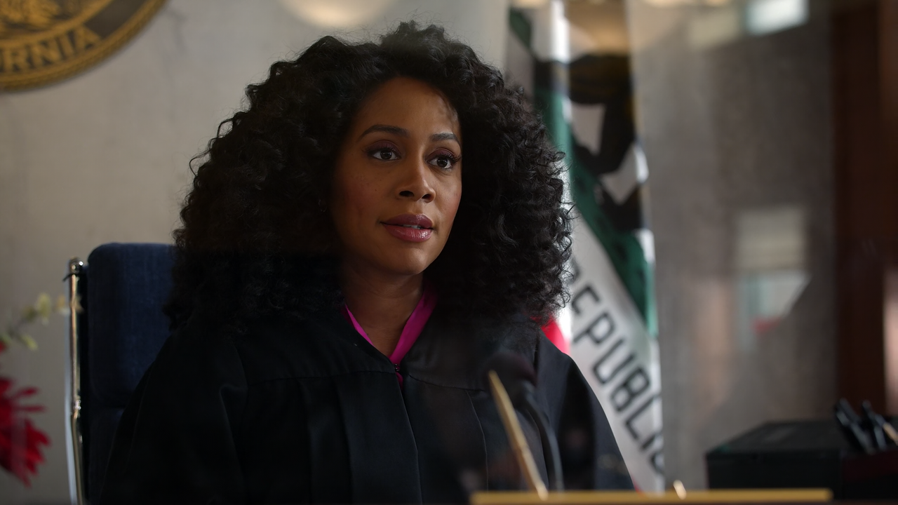 All.Rise.S02E05.The.Perils.of.the.Plea.(1).1080p.10bit.AMZN.WEB-DL.DDP5.1.HEVC-Vyndros.mkv_snapshot_