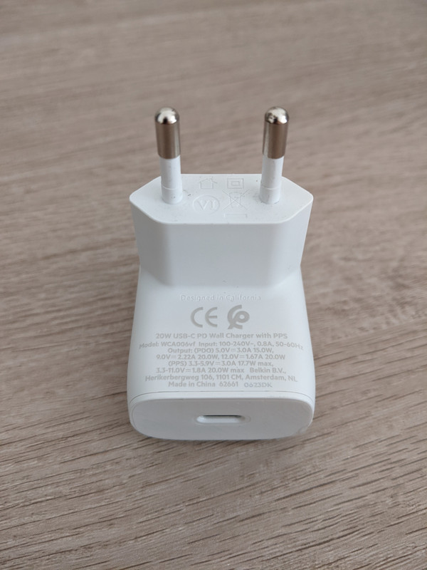 Belkin-Boost-Charge-20-W-caracter-sticas.jpg