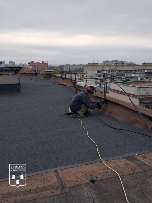 Сергій Кривошеєнко: У Сумах після обстрілів відбудували 30 будинків, ще 13 відновлюються