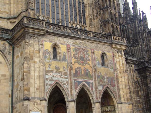 Praga: Castillo, Loreto, Petrin e Iglesia del Niño Jesús de Praga y cena - Viena - Bratislava - Praga (7)