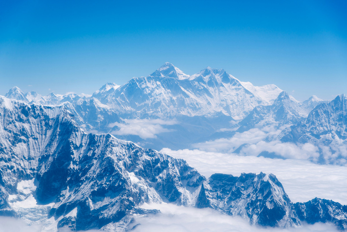  Khumbu
							Icefall