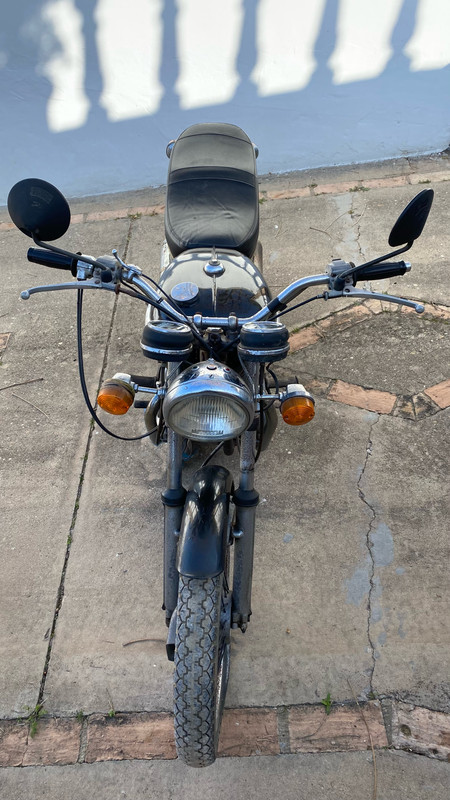 E8C699A3-B226-4E5E-B50C-069992E70AF6