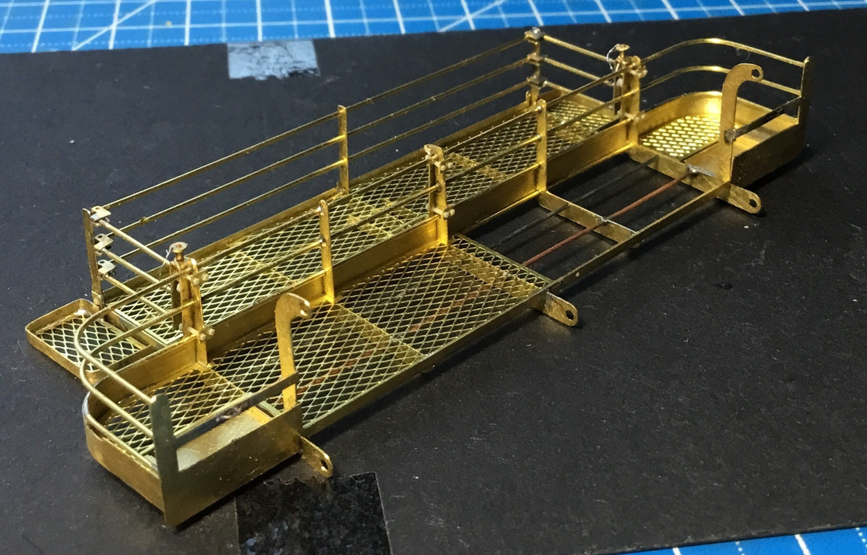 CB5D90A5-3AAE-4853-9DED-6DA341F2C6E4